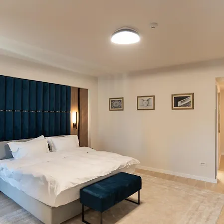 Tomis 11 Hotel 4*