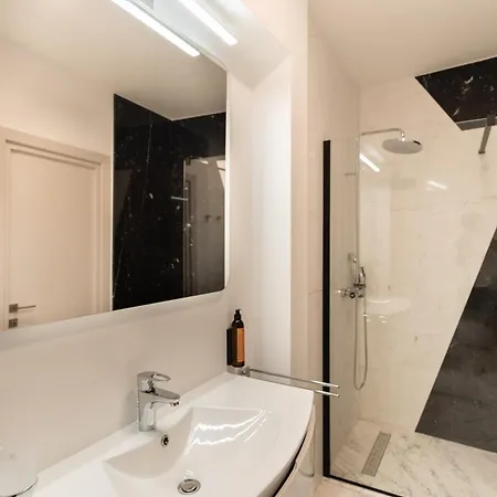 Tomis 11 Hotel Konstanca