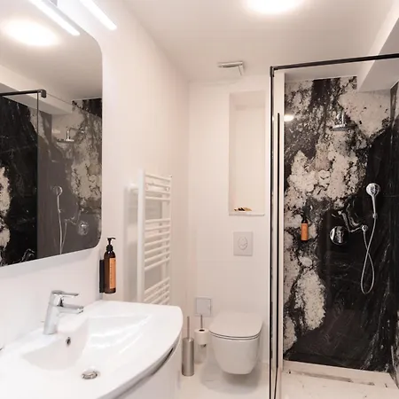 Tomis 11 Hotel Constanţa