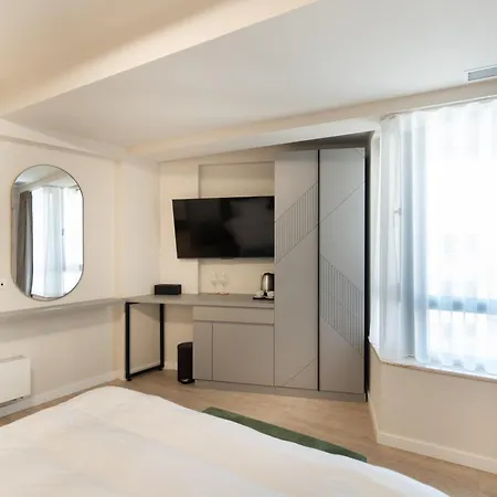 Tomis 11 Hotel Constanţa