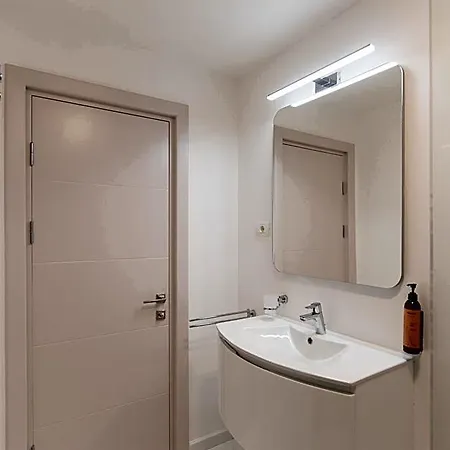 Hotel Tomis 11 4*
