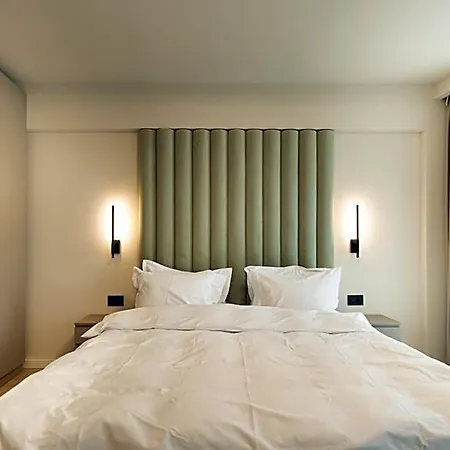 Tomis 11 Hotel